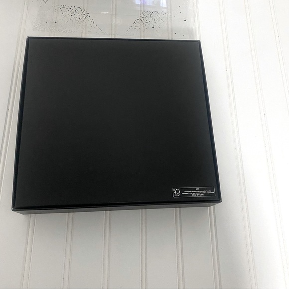 MONTBLANC Cologne Gift Box Black (EMPTY BOX ONLY) - Picture 3 of 8